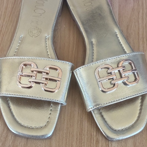 Metallic Gold Slide Sandals with Rose Gold Hardware | NWOT | Sz 8-8.5 - Picture 2 of 9
